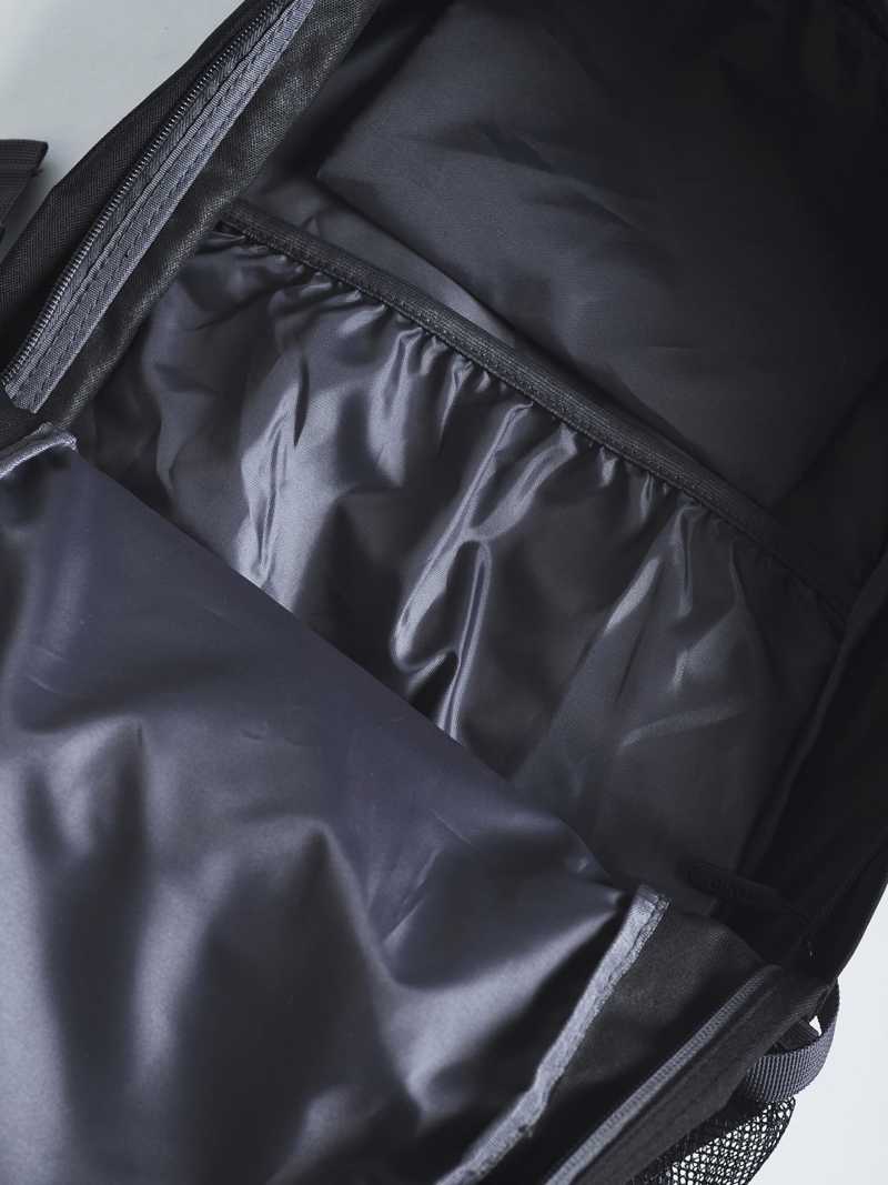 MANTO Cross backpack -reflective